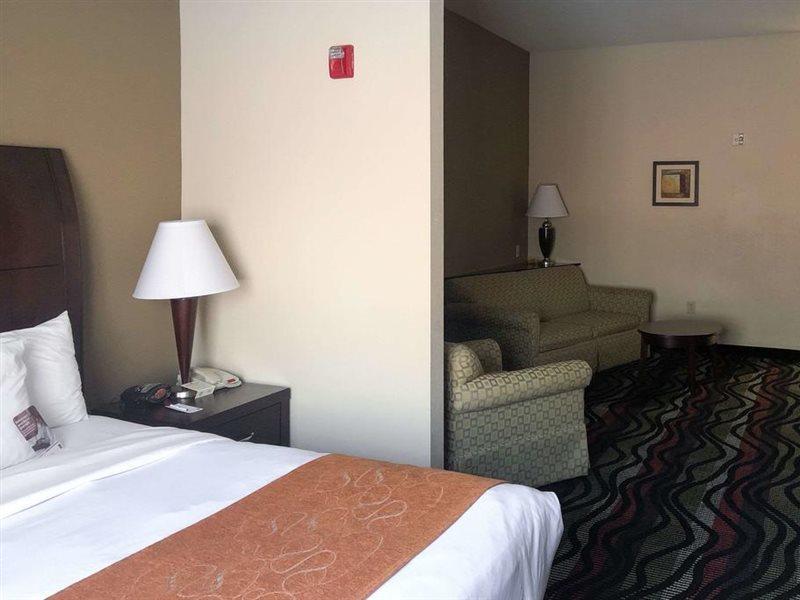 Comfort Suites Beaumont I-10 Екстер'єр фото