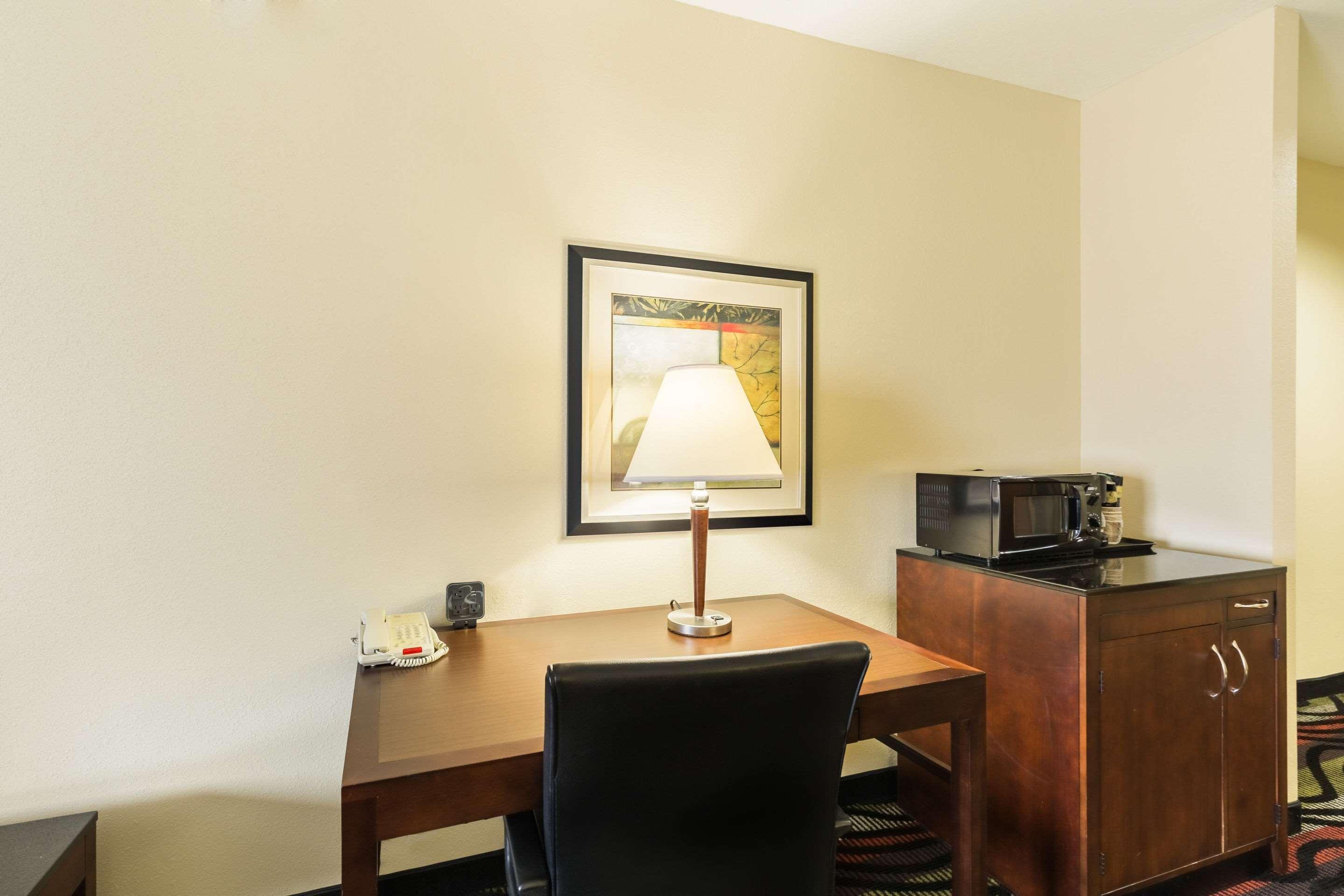 Comfort Suites Beaumont I-10 Екстер'єр фото